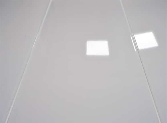 Wave Gloss White 280x850 Wall Tile, White Gloss Vinyl Flooring